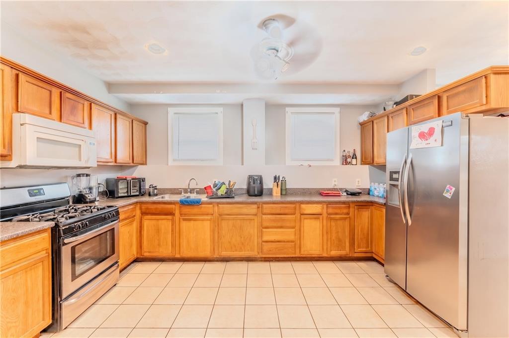 95 Laura Street Property Photo 27
