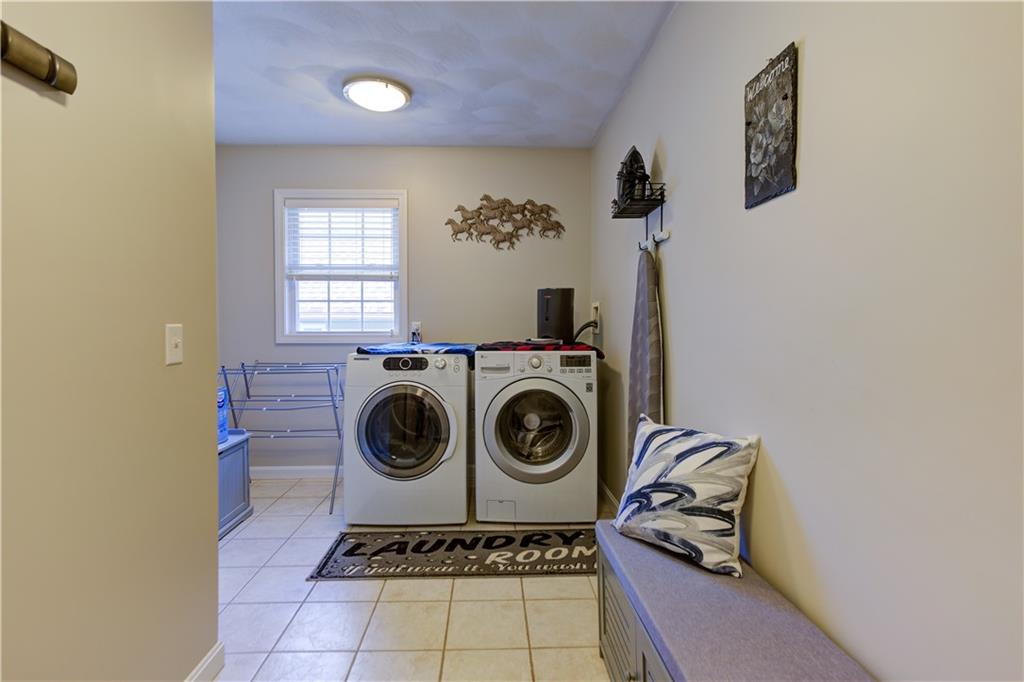 1421 Douglas Avenue Unit L Property Photo 8
