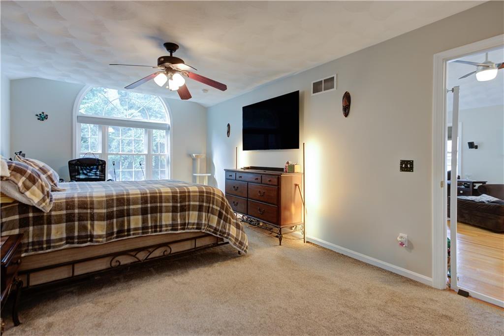 1421 Douglas Avenue Unit L Property Photo 17