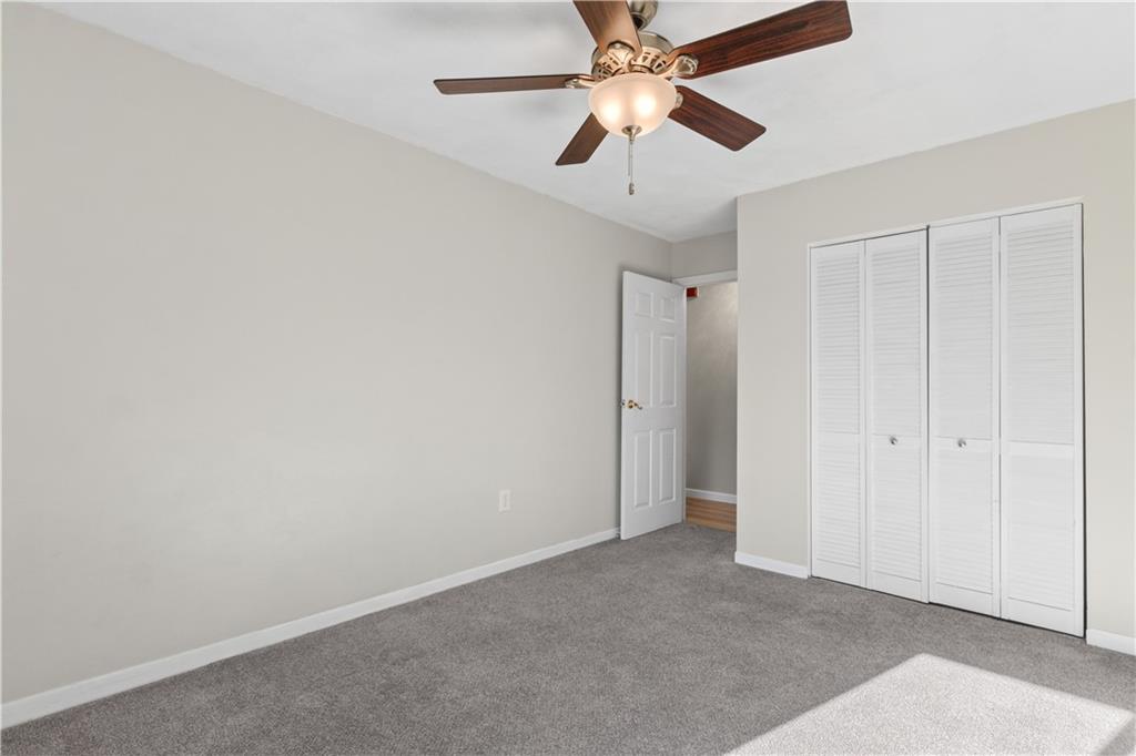 752 Quaker Lane Unit A310 Property Photo 21