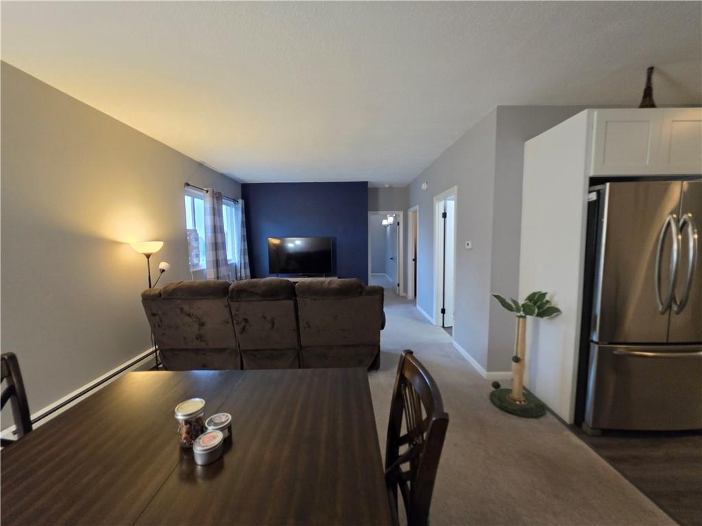 94 Cowesett Avenue Unit 28 Property Photo 6
