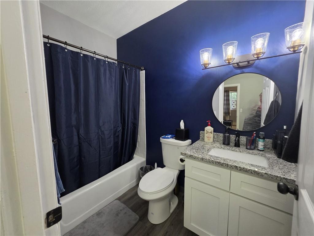 94 Cowesett Avenue Unit 28 Property Photo 16