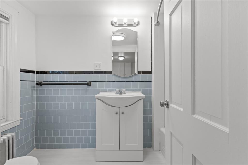9 Country Parkway Property Photo 30
