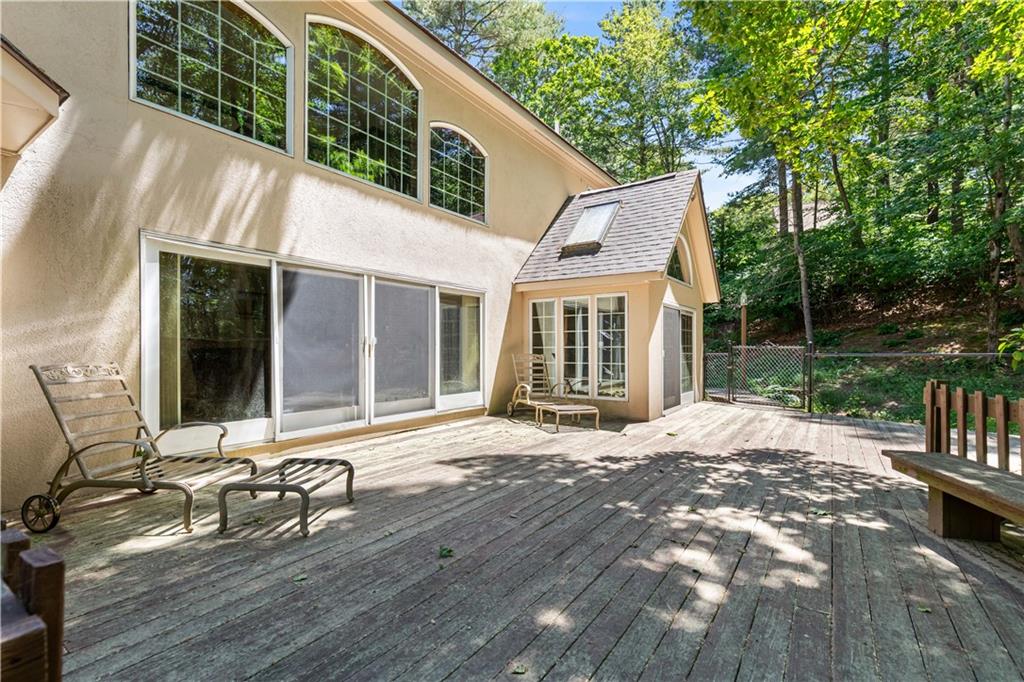 7 Kings Row Property Photo 6