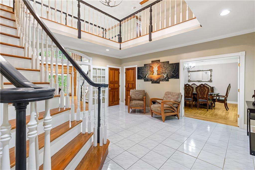 7 Kings Row Property Photo 8