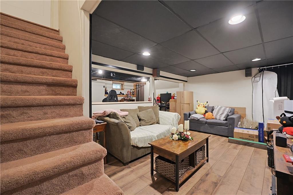 127 Fern Street Property Photo 17