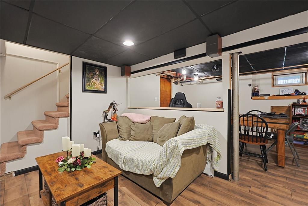 127 Fern Street Property Photo 18