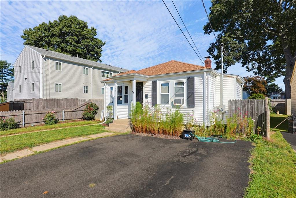 127 Fern Street Property Photo 28