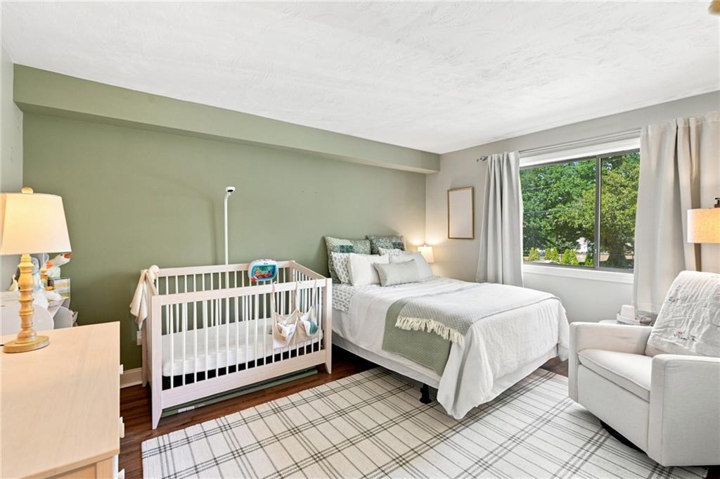 125 Van Zandt Avenue Unit 201 Property Photo 23