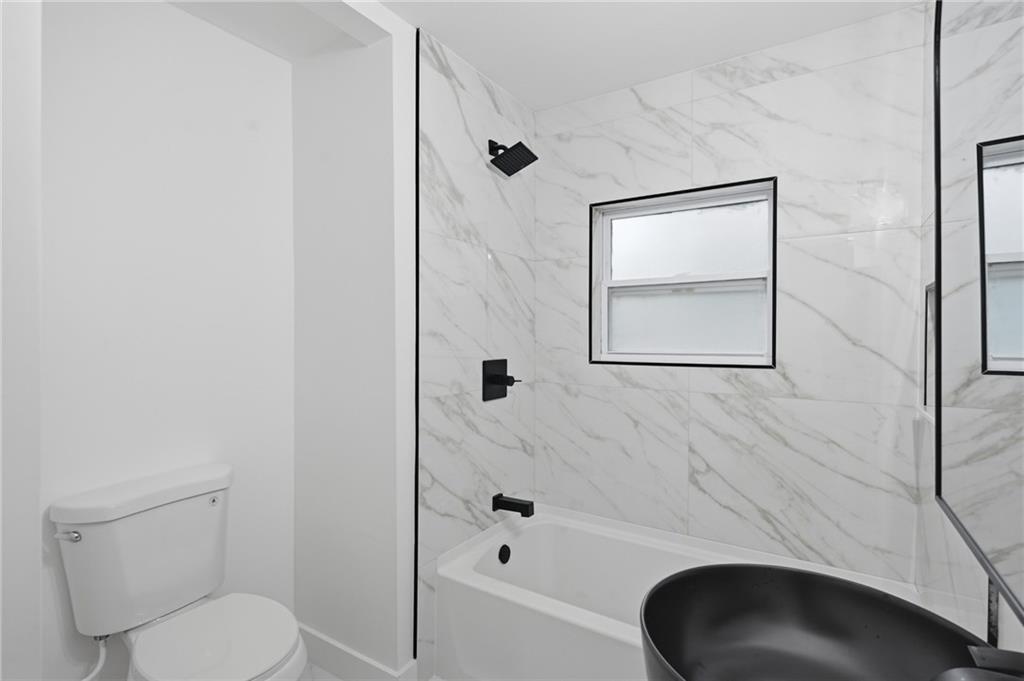 3100 A County Trail Property Photo 24