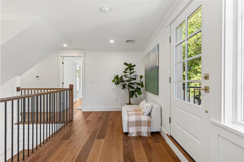 310 Blackstone Boulevard Property Photo 29