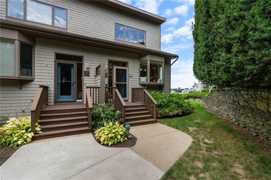 138 Windward Lane Property Photo 1