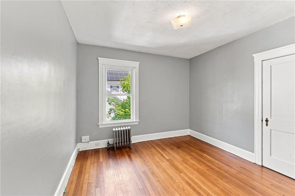 480 East Avenue Property Photo 35