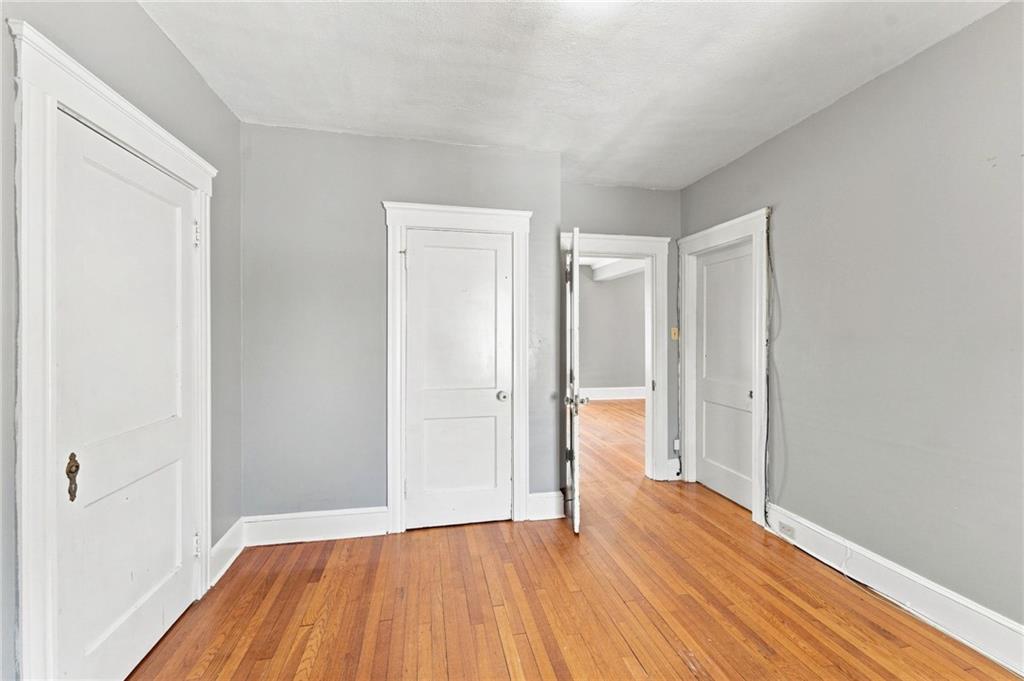 480 East Avenue Property Photo 36