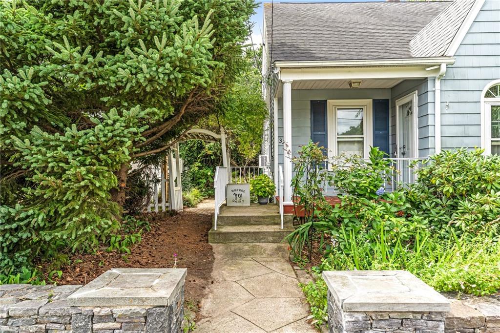 32 Benbridge Avenue Property Photo 1