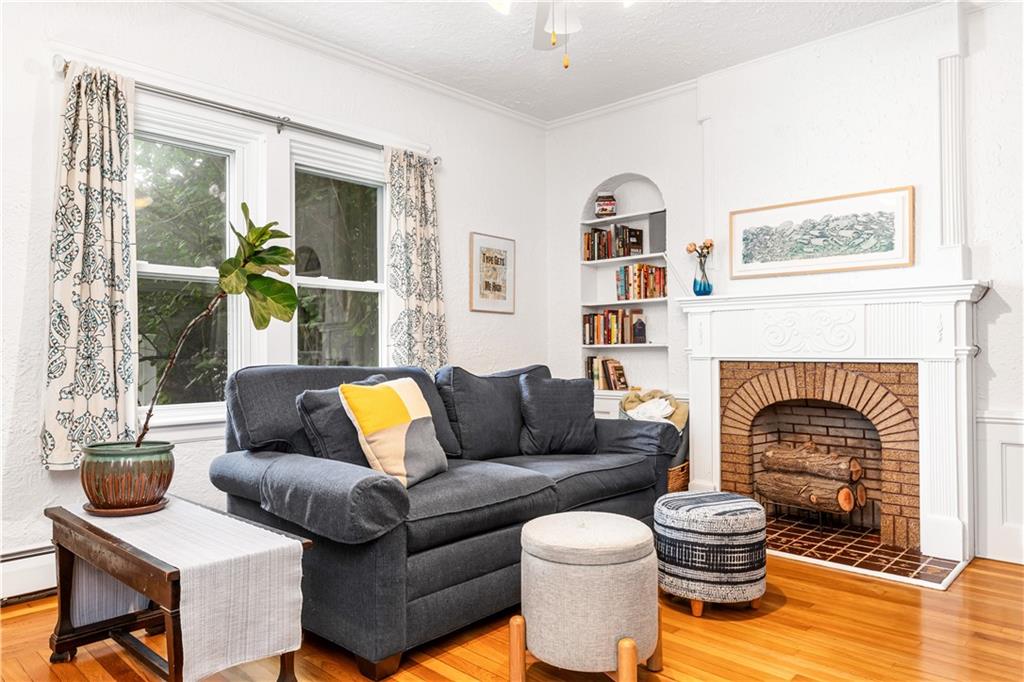 32 Benbridge Avenue Property Photo 13