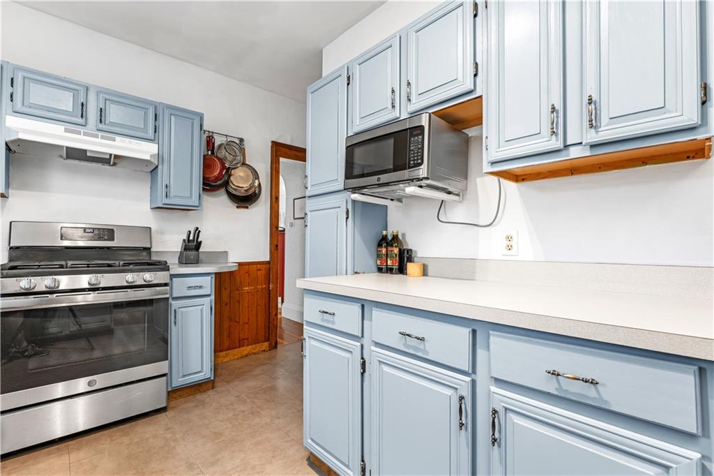 32 Benbridge Avenue Property Photo 20