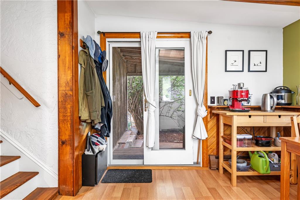 32 Benbridge Avenue Property Photo 24