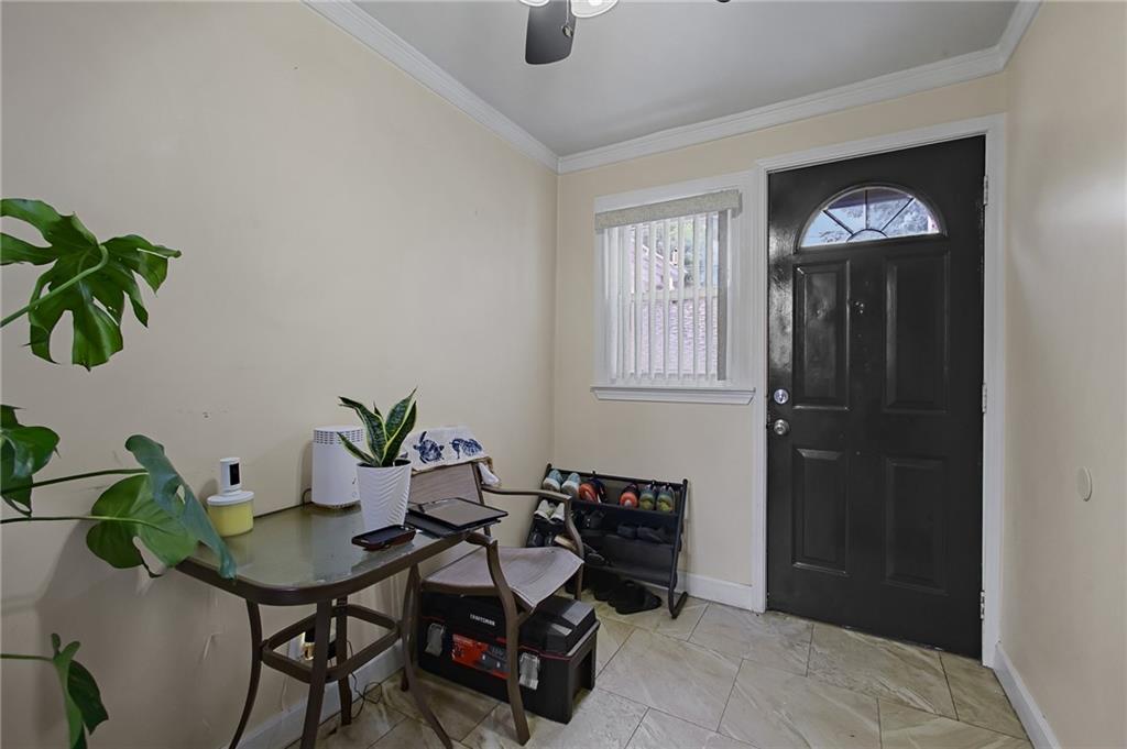 402 Webster Avenue Property Photo 2