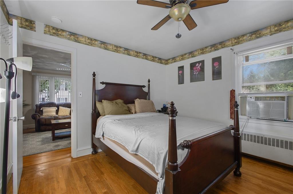 402 Webster Avenue Property Photo 3
