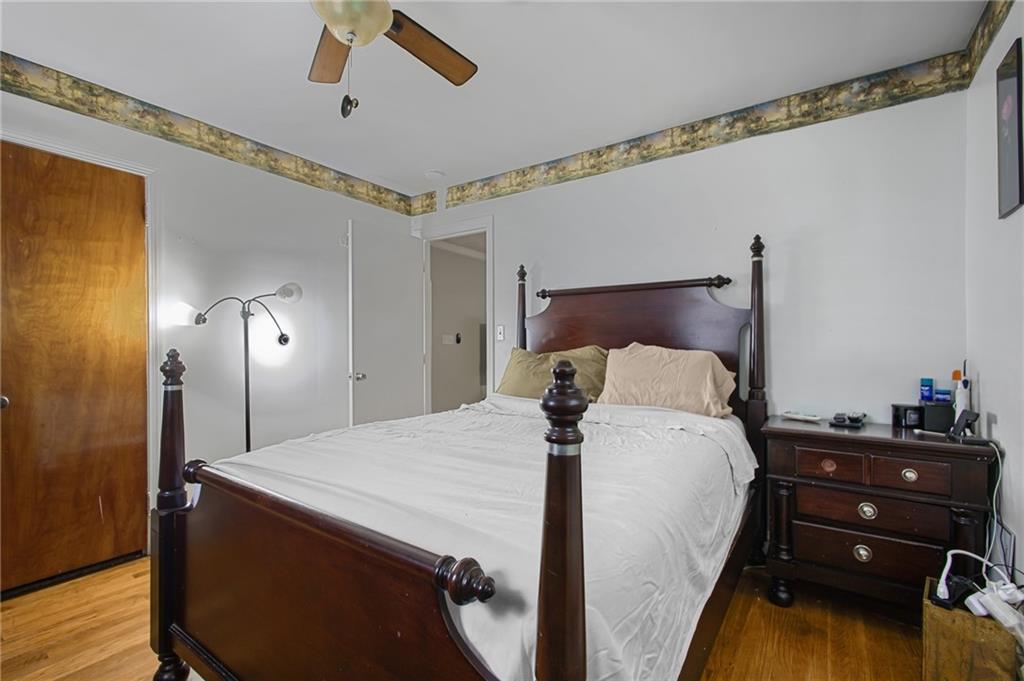 402 Webster Avenue Property Photo 4