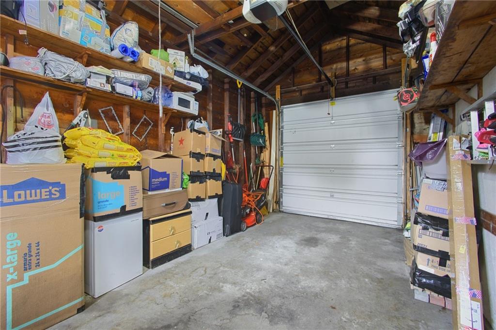 402 Webster Avenue Property Photo 21