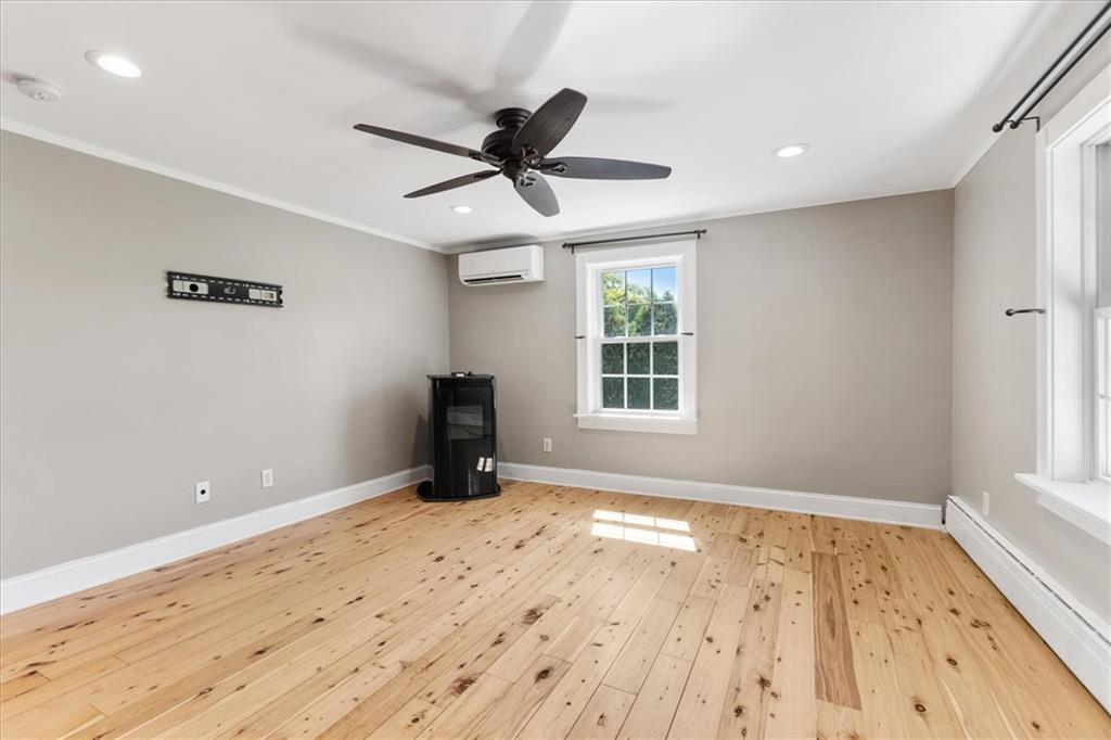 513 Woonasquatucket Avenue Property Photo 22