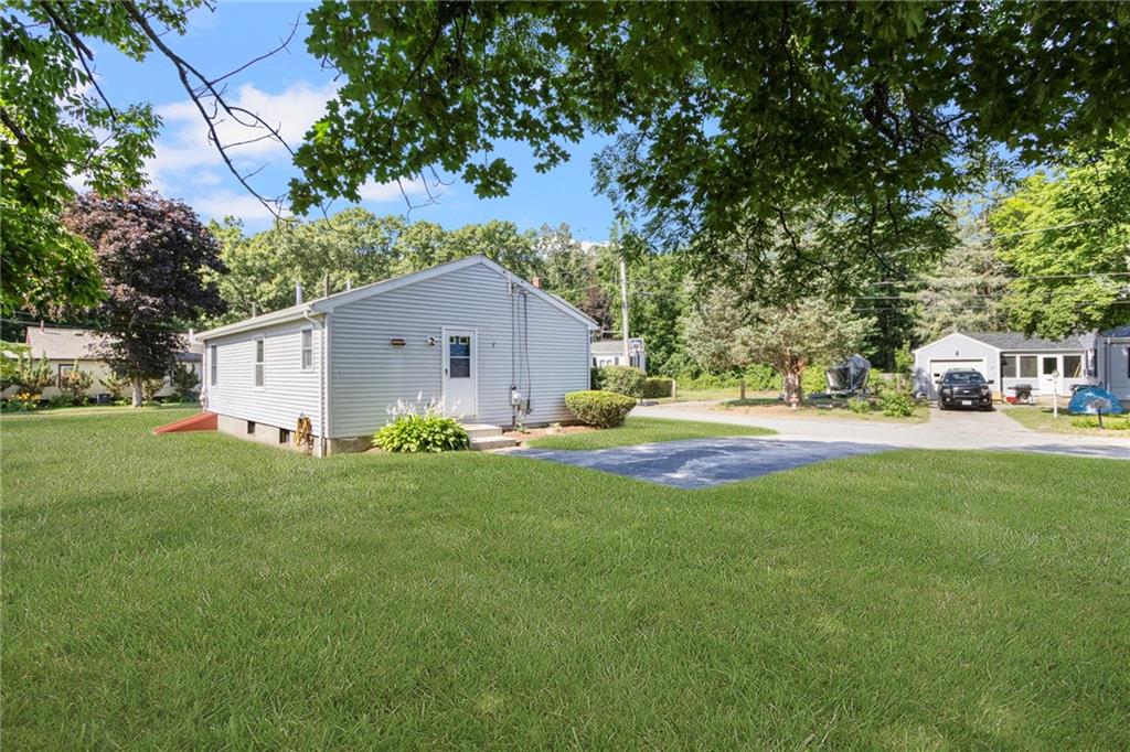 28 Elmer Avenue Property Photo 16