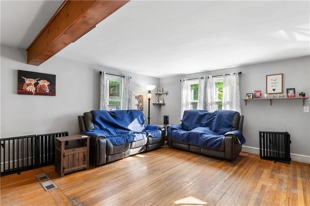 35 Mumford Street Property Photo 4