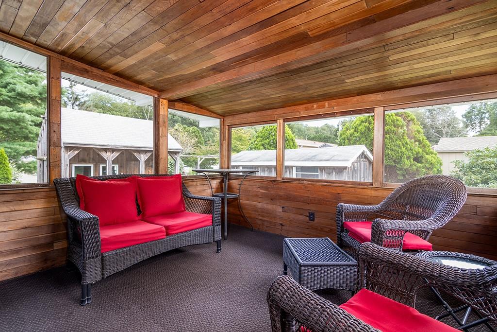 465 72 Gardiner Road Property Photo 16