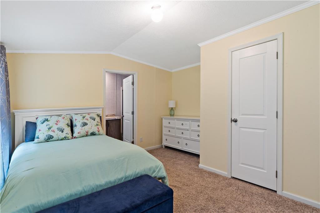 38 Diamond Road Property Photo 12