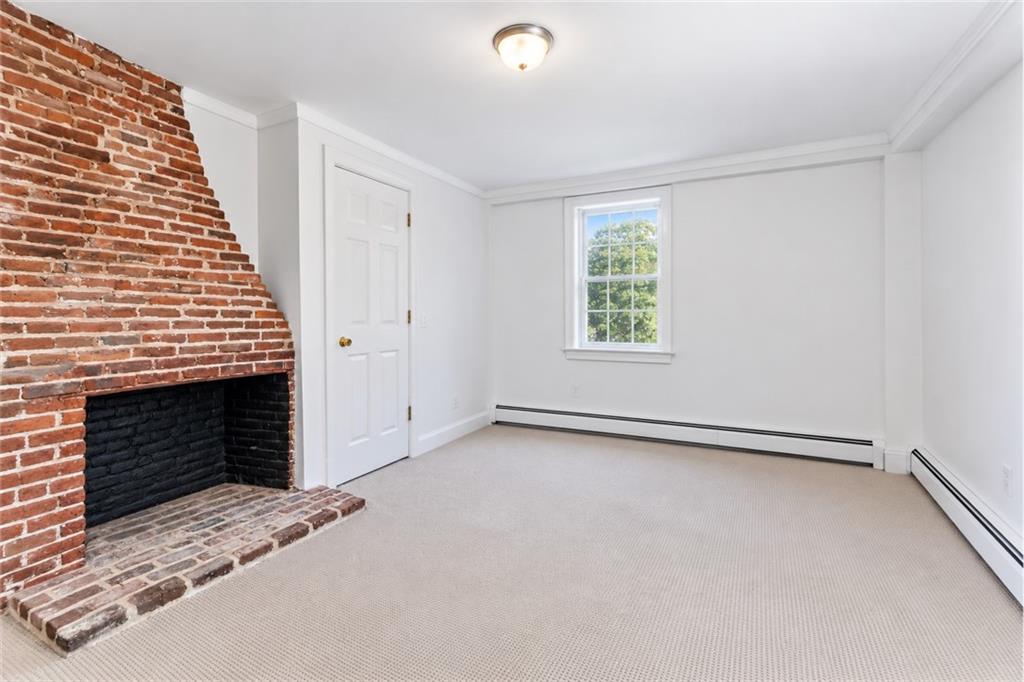 17 Bank Street Unit D Property Photo 19