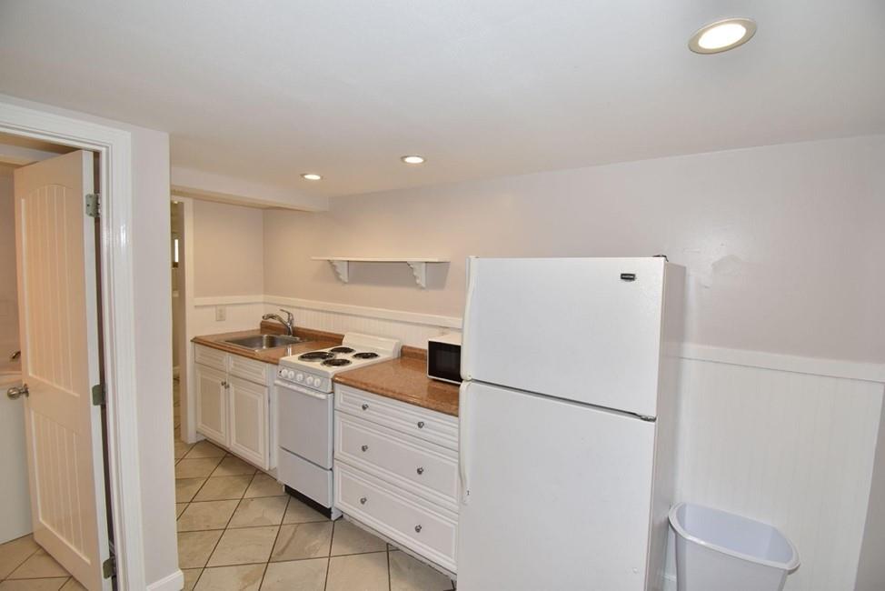 20 Winnapaug Road Unit B7 Property Photo 6