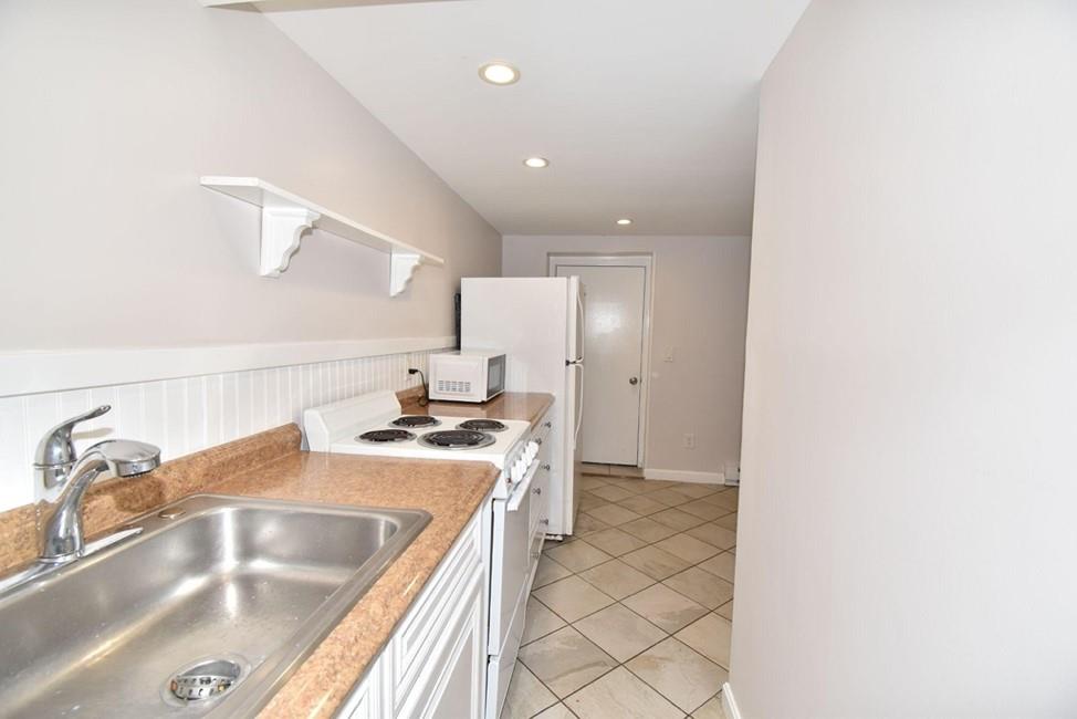 20 Winnapaug Road Unit B7 Property Photo 7