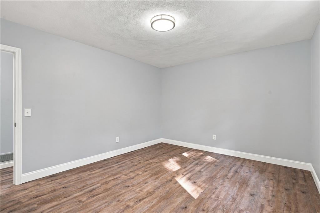 154 Spring Valley Drive Property Photo 21