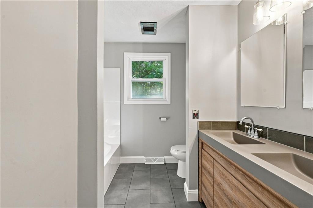 154 Spring Valley Drive Property Photo 22