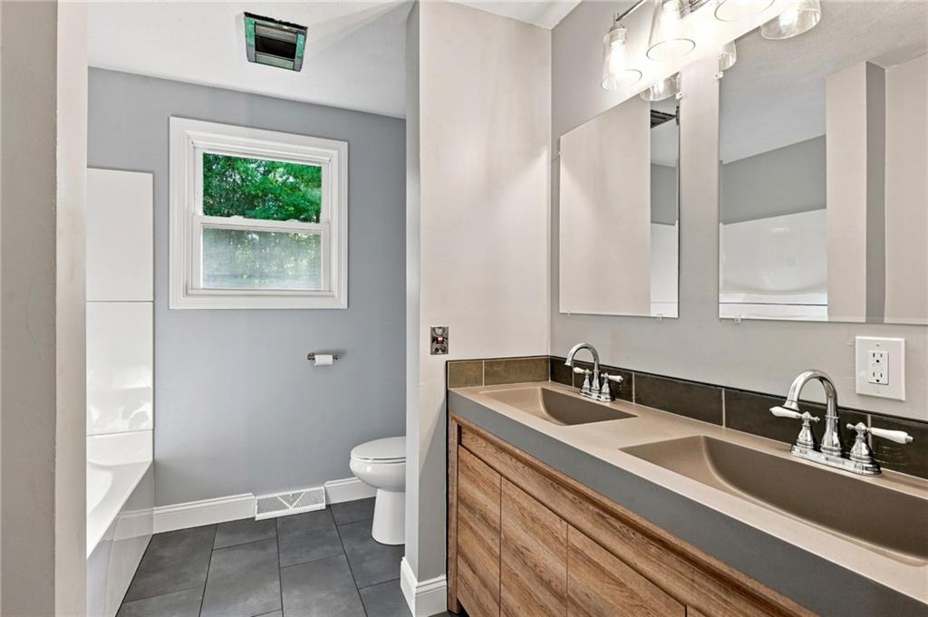 154 Spring Valley Drive Property Photo 23