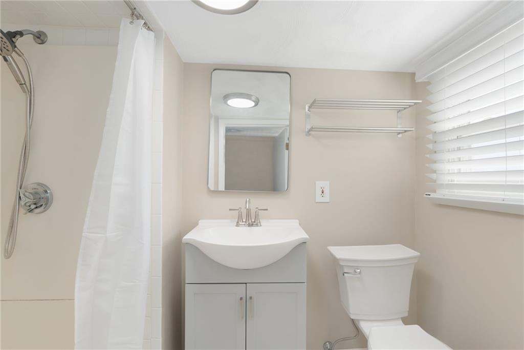 24 Tacoma Street Property Photo 24