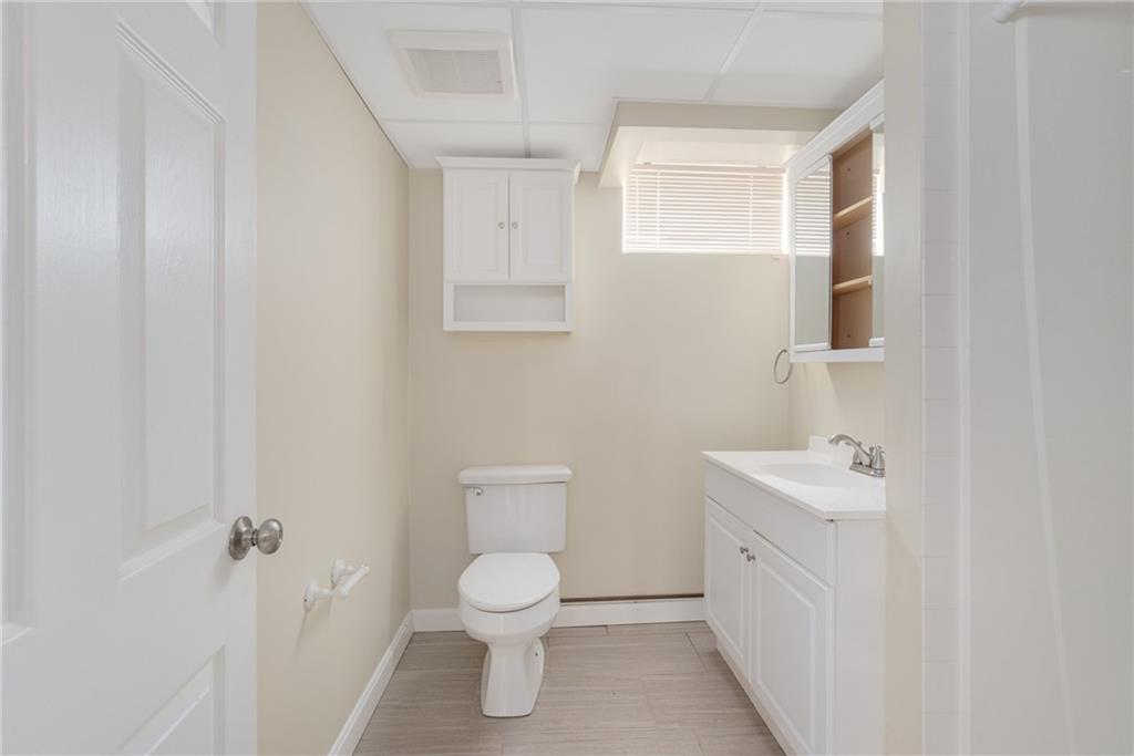 24 Tacoma Street Property Photo 32
