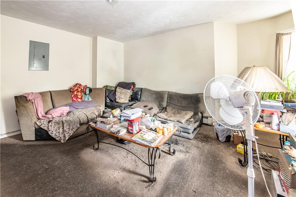 421 Broad Street Property Photo 8