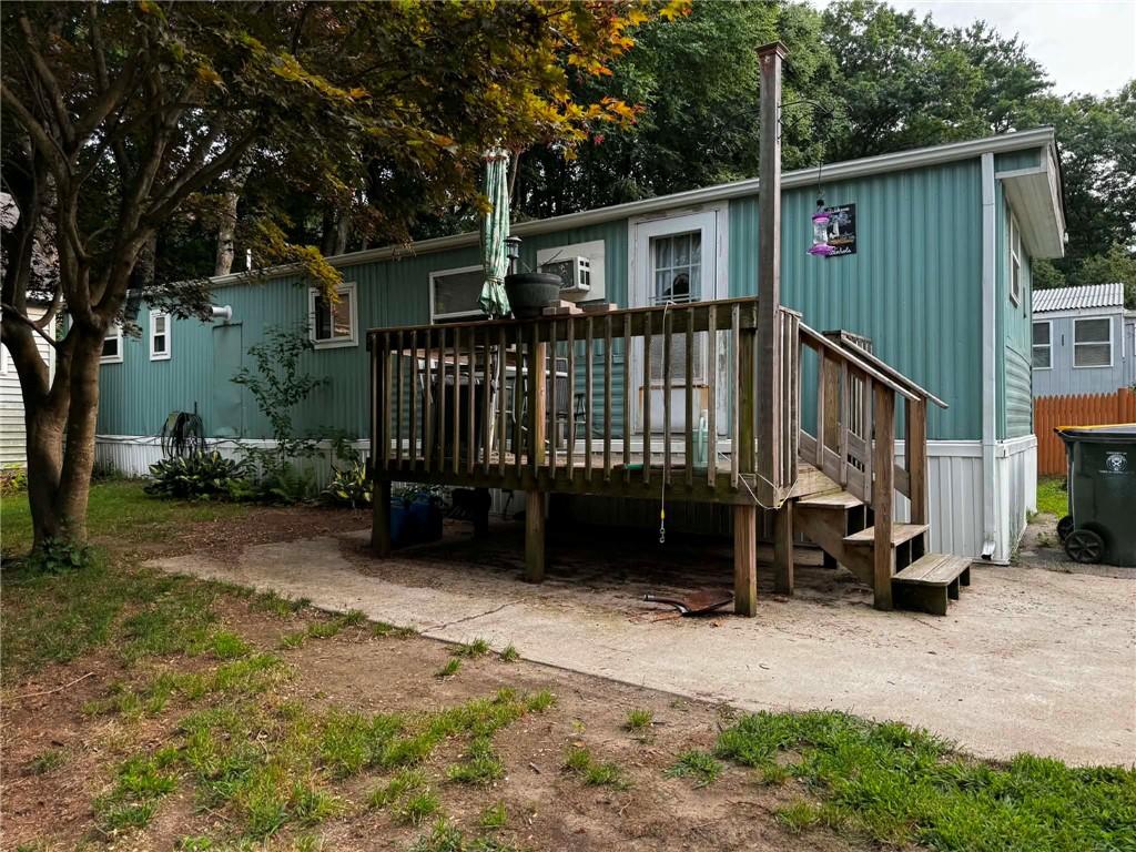 23 Woodridge Drive Property Photo 1