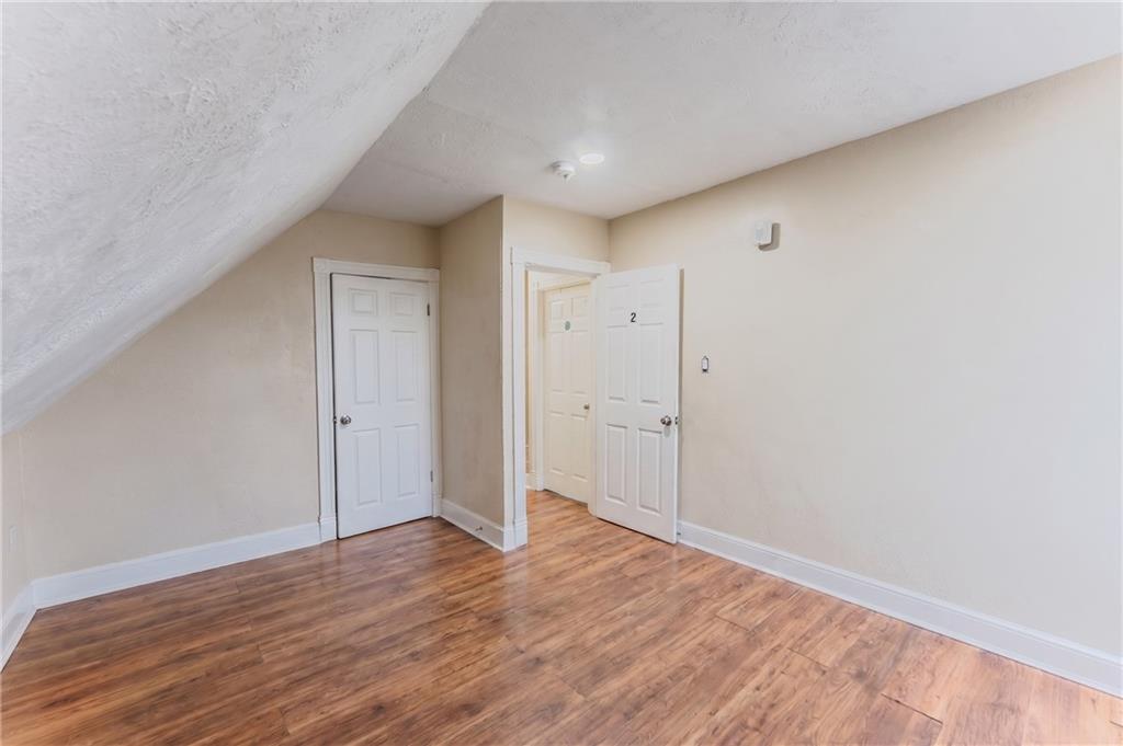 91 Laura Street Property Photo 38