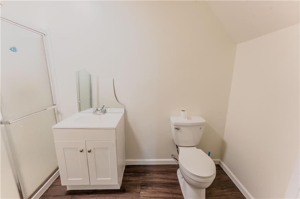 91 Laura Street Property Photo 40