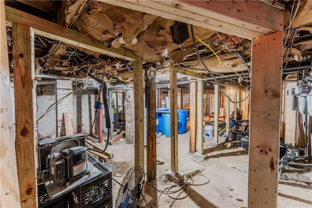 91 Laura Street Property Photo 42