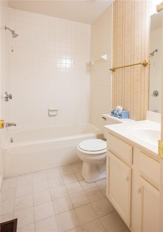 626 Smithfield Road Unit 701 Property Photo 15