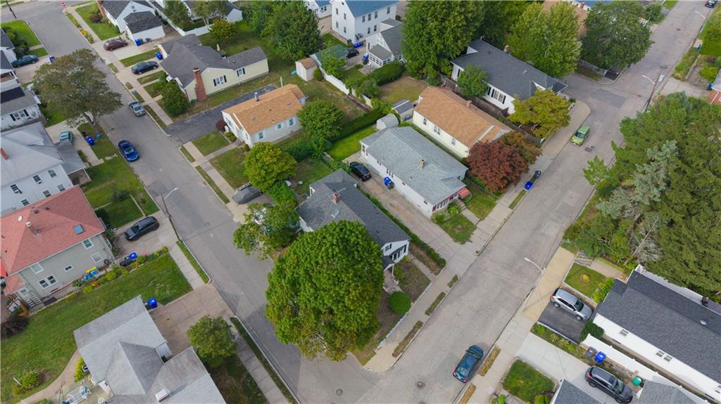 39 Bolton Avenue Property Photo 14