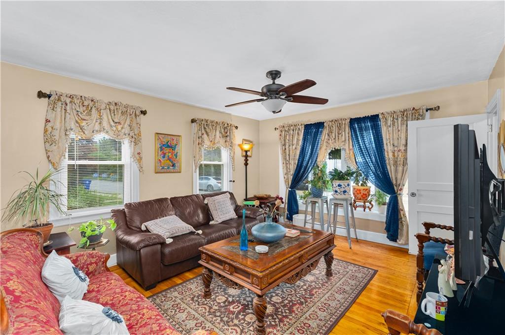 39 Bolton Avenue Property Photo 15