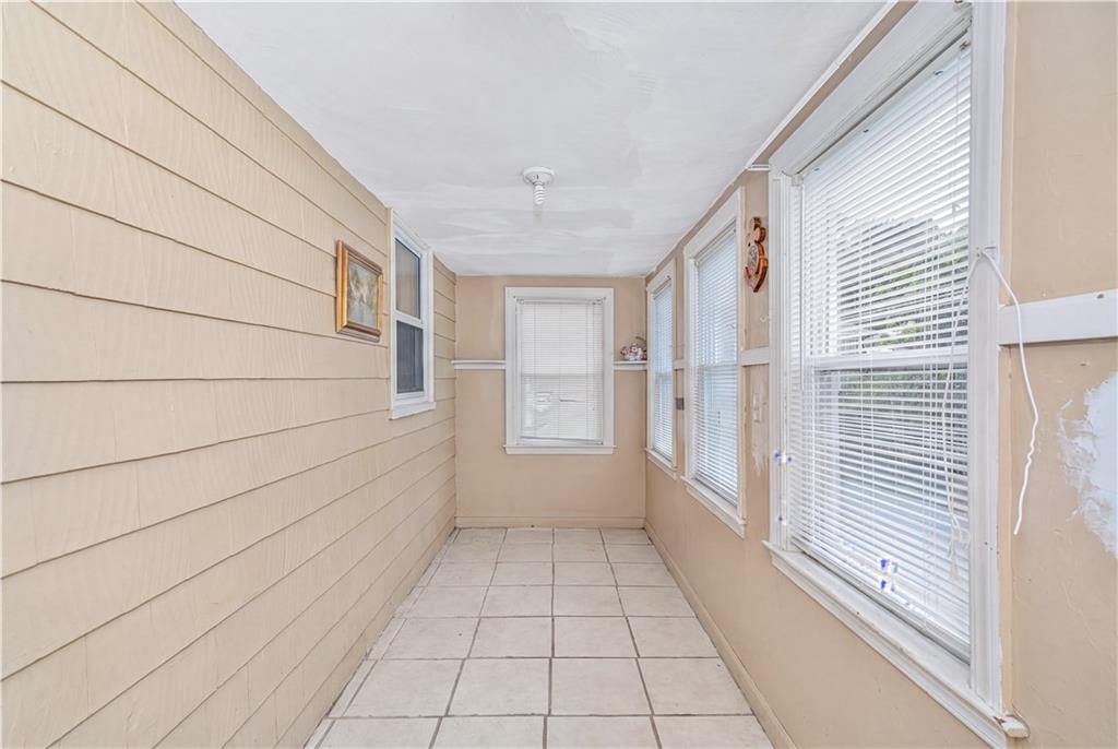 39 Bolton Avenue Property Photo 34