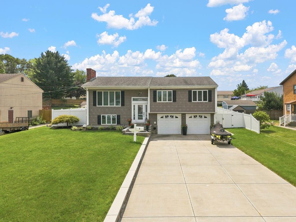 5 Kent Avenue Property Photo 2