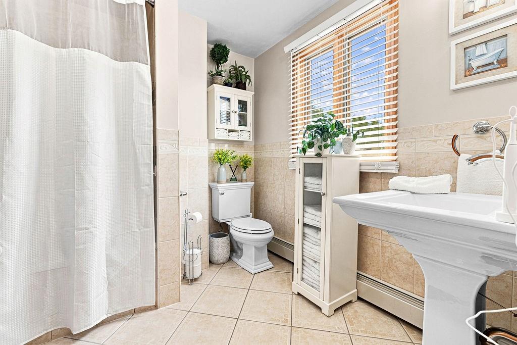 5 Kent Avenue Property Photo 29